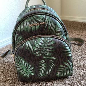 Micheal kors backpack